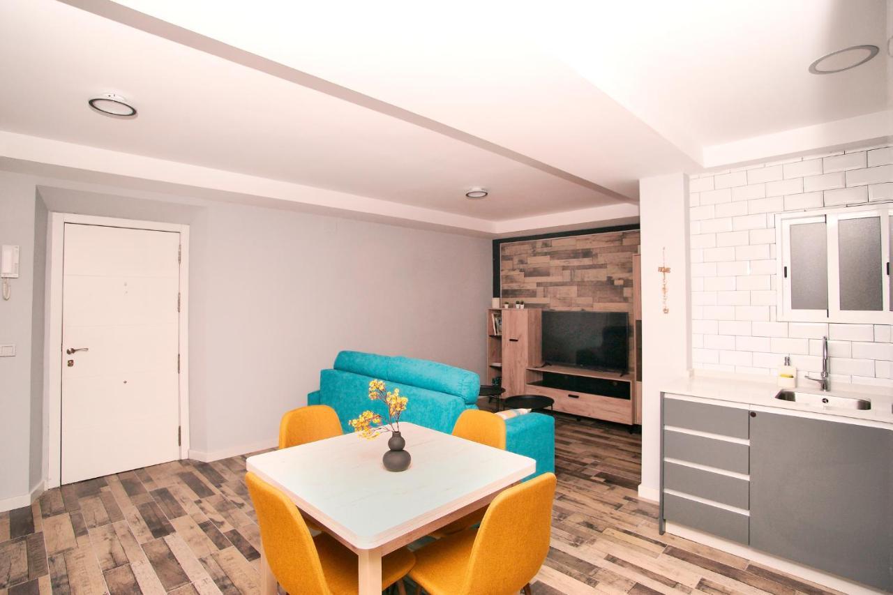 Apartamento Ponce De Leon Junto Estacion Cordoba Luaran gambar