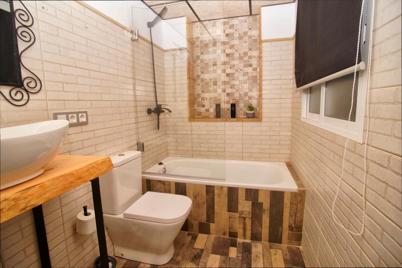 Apartamento Ponce De Leon Junto Estacion Cordoba Luaran gambar